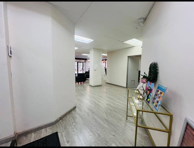 112M² OFFICE FOR SALE IN DURBAN CENTRAL